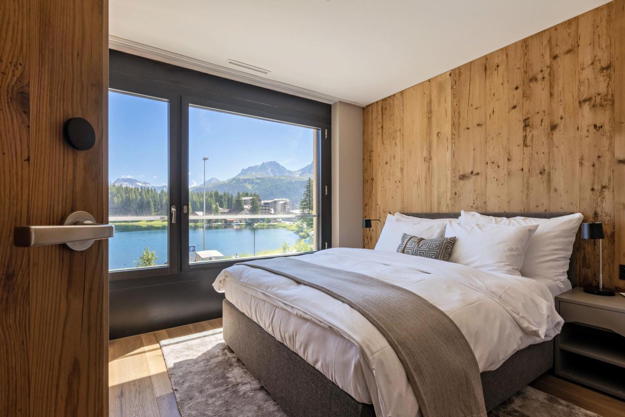 Postresidenz Am See Arosa Ruang foto